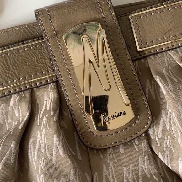 Marciano Large Clutch/ Handbag 👜 - Picture 2 of 3